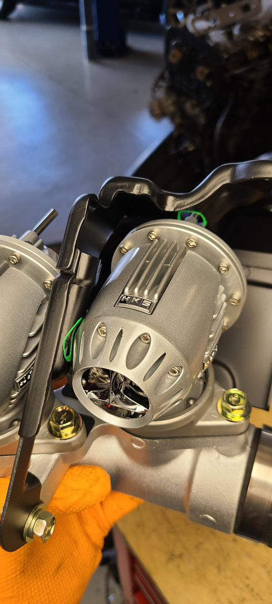 HKS bolt in Super SQV Skyline GT-R bov kit