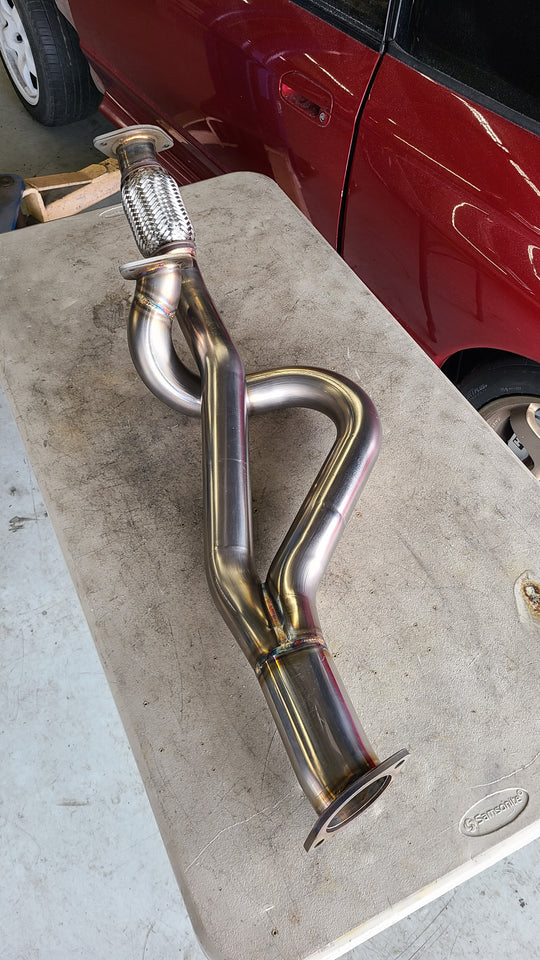 Fujitsubo equal length downpipe for GTR V2