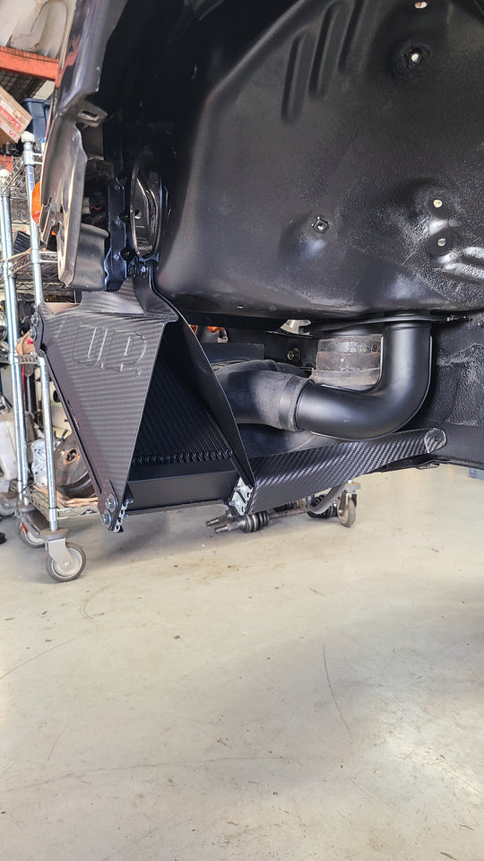 U.P.G R32 GTR oil cooler with carbon ducting -cooler/duct combo-