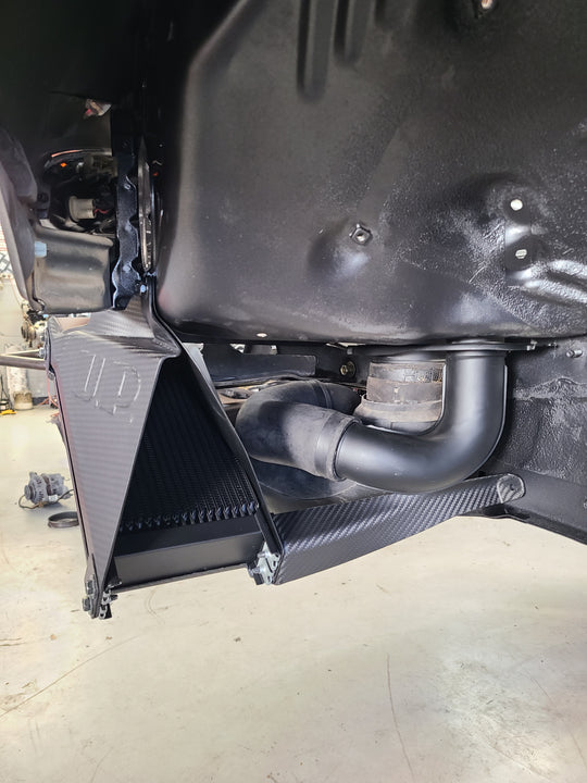 U.P.G R32 GTR oil cooler with carbon ducting -cooler/duct combo-