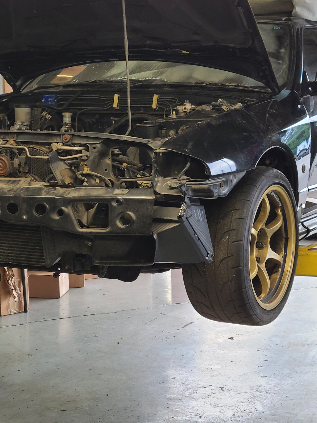 U.P.G R32 GTR oil cooler with carbon ducting -cooler/duct combo-