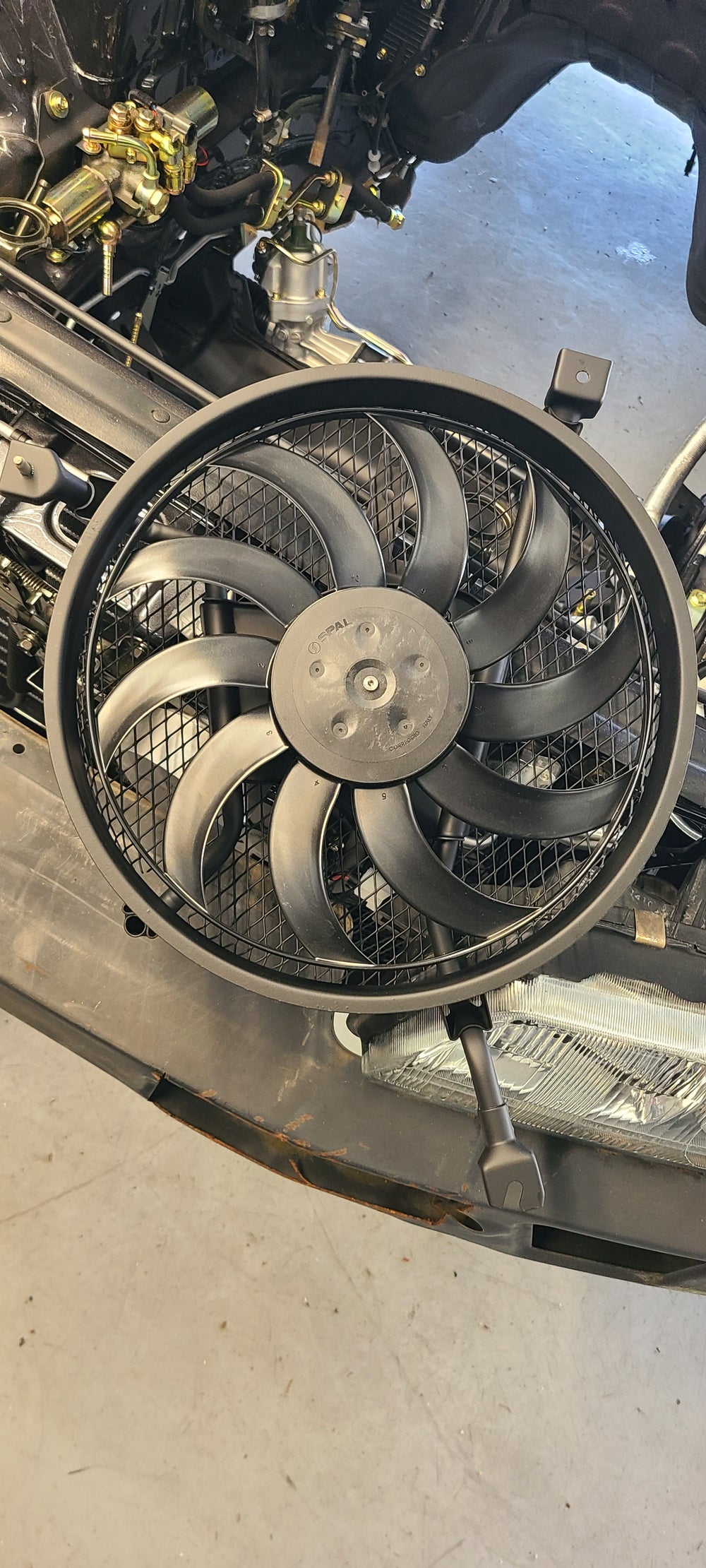 U.P.G. R32 GTR AC fan upgrade W/Spal fan
