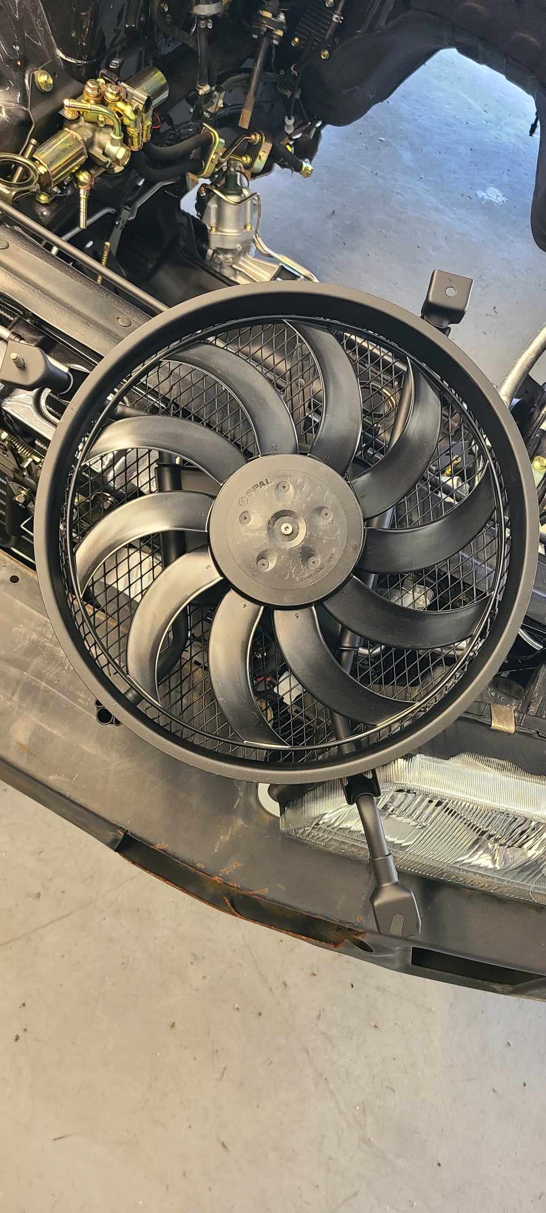 U.P.G. R32 GTR AC fan upgrade W/Spal fan