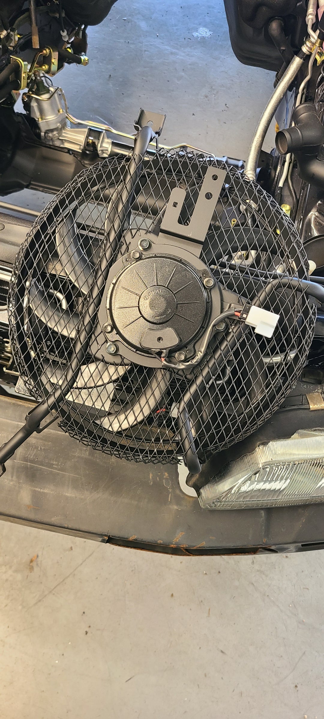 U.P.G. R32 GTR AC fan upgrade W/Spal fan