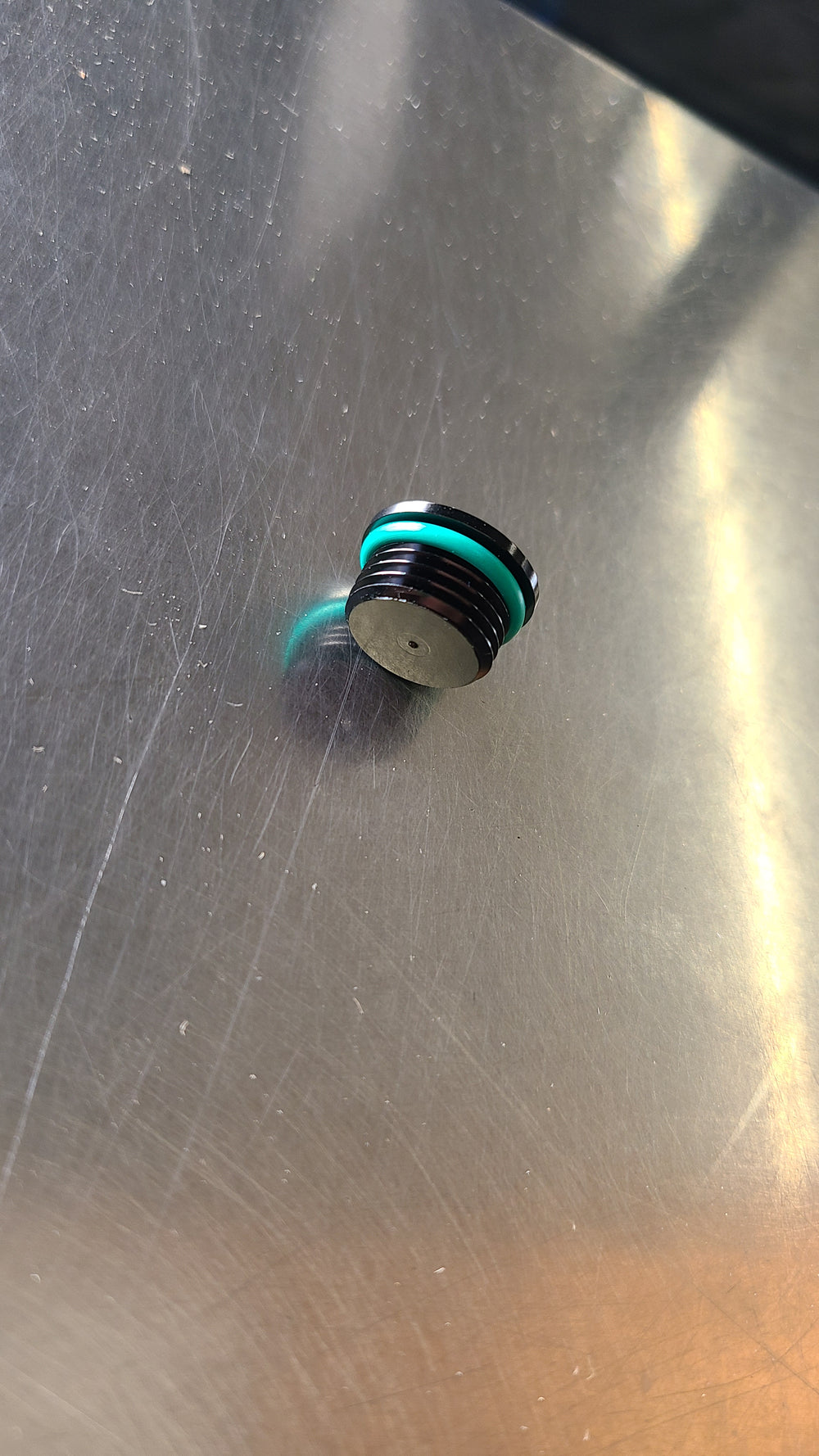 Nissan radiator temp switch plug