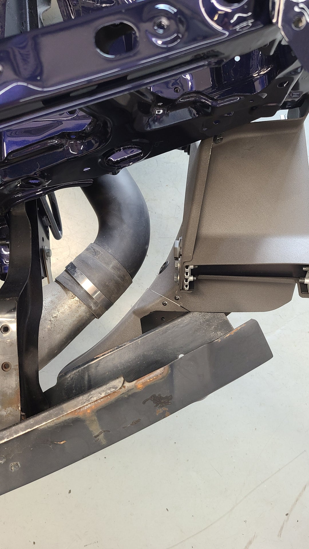 U.P.G R33 GTR oil cooler with carbon ducting -complete- *September 2026*