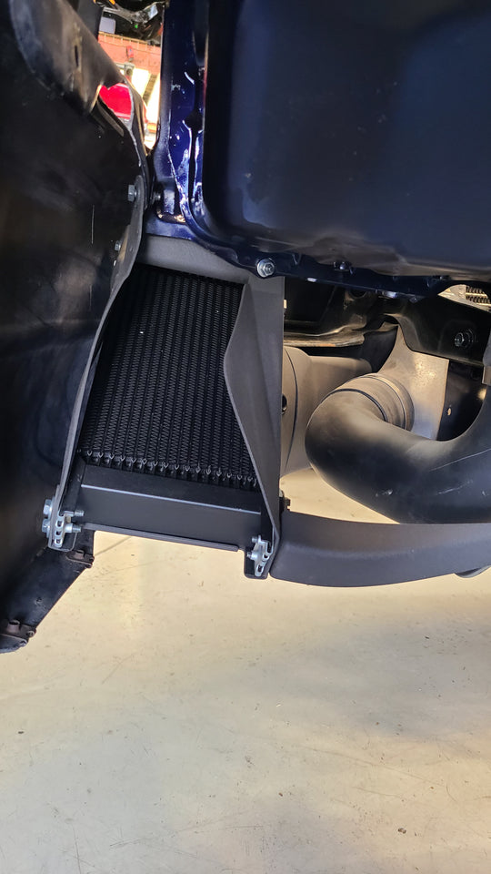 U.P.G R33 GTR oil cooler with carbon ducting -complete- *September 2026*