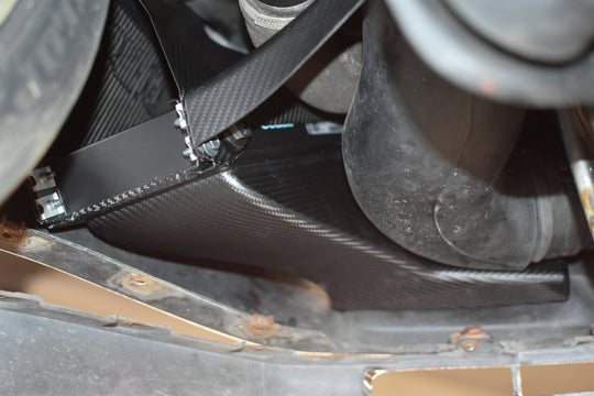 U.P.G R32 GTR oil cooler with carbon ducting -duct only-