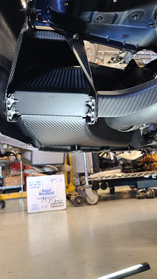 U.P.G R33 GTR oil cooler with carbon ducting -complete- *September 2026*