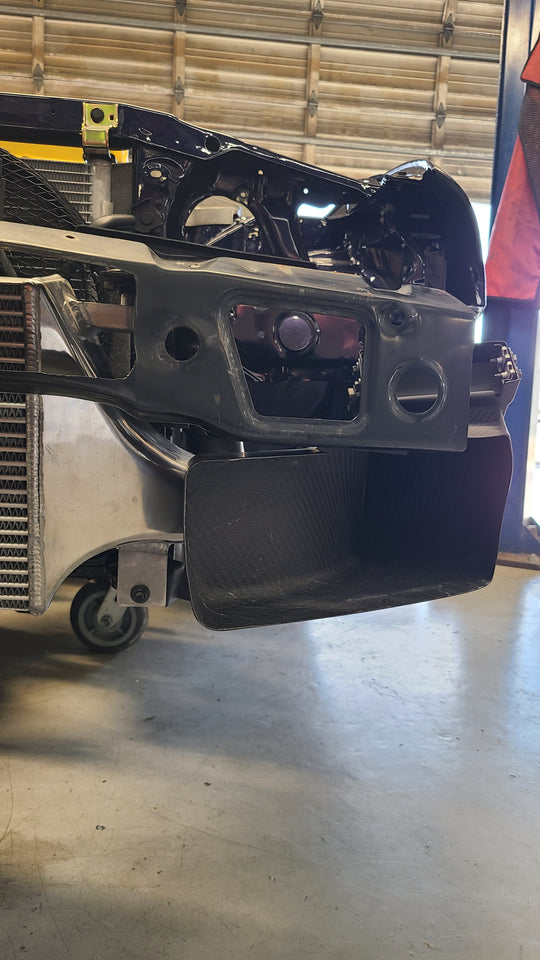 U.P.G R33 GTR oil cooler with carbon ducting -complete- *September 2026*