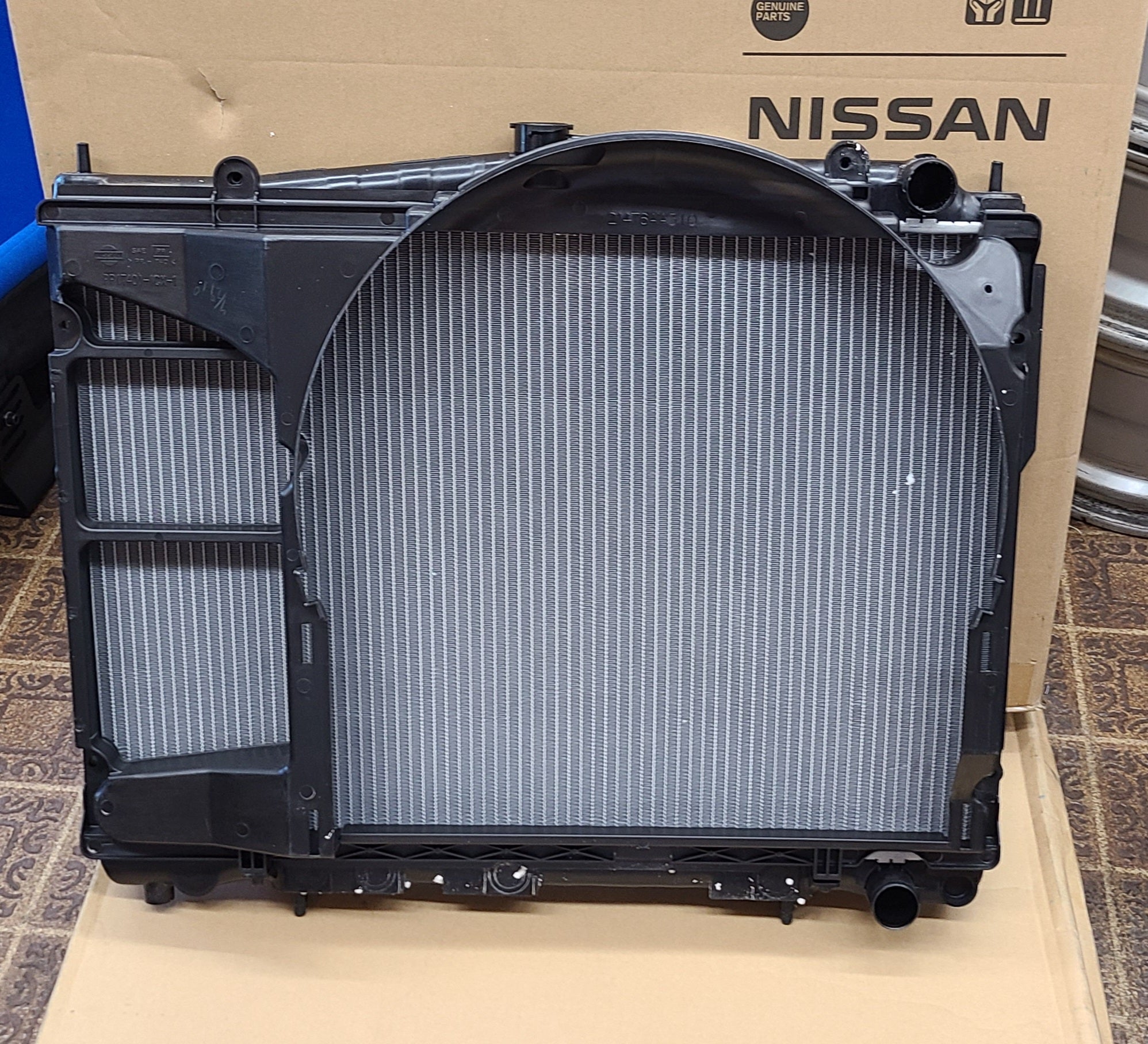 OEM R34 GTR Rad and shroud – U.P.garage